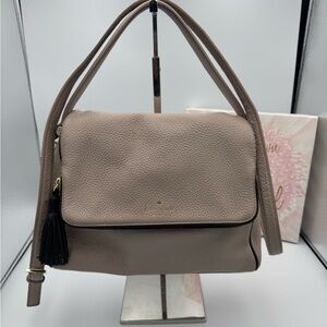 KATE SPADE Miri Chester Street CrossBody Purse Handbag Taupe Soft Pebble Leather